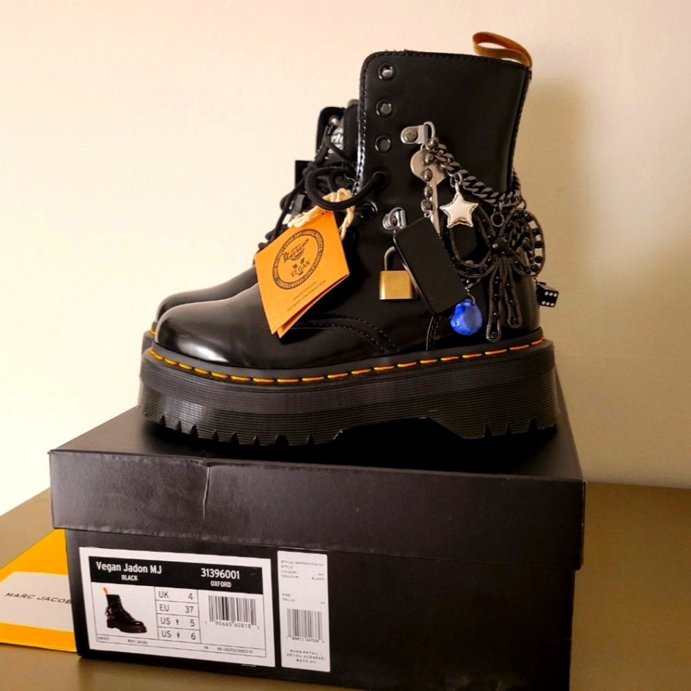 Marc Jacobs X Dr.Martens collaboration boots